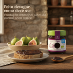 Doce extra de figo biológico Geocakes apresentado numa cozinha artesanal da Beira Baixa