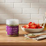 Flor de Sal com Orégãos — Lifestyle com Tomate e Azeite