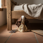 Marafona Média – Lifestyle debaixo da cama rústica