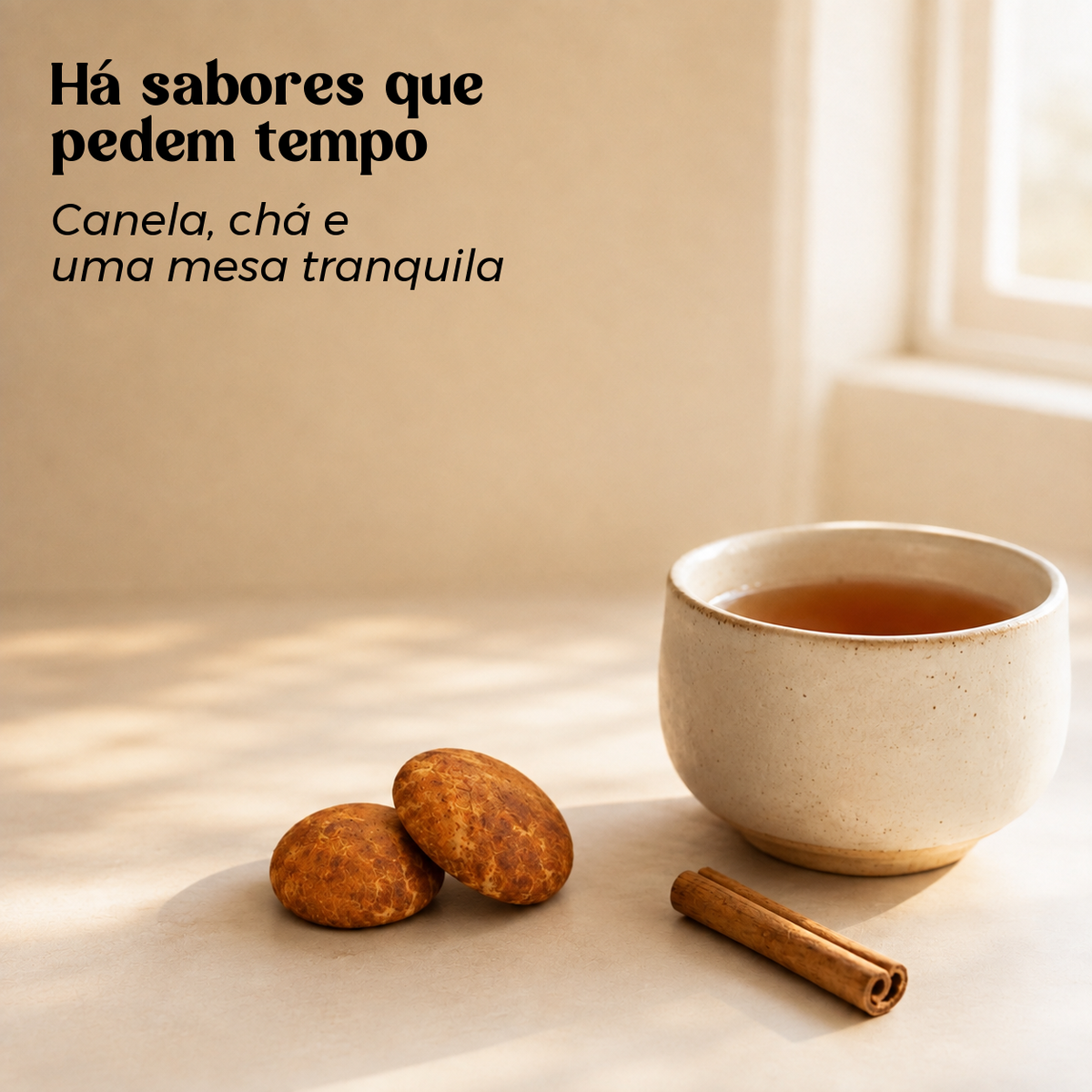 Raivas de Canela Geocakes — canela, chá e uma mesa tranquila