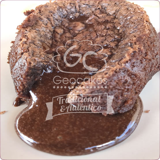 Petit Gateau de Chocolate